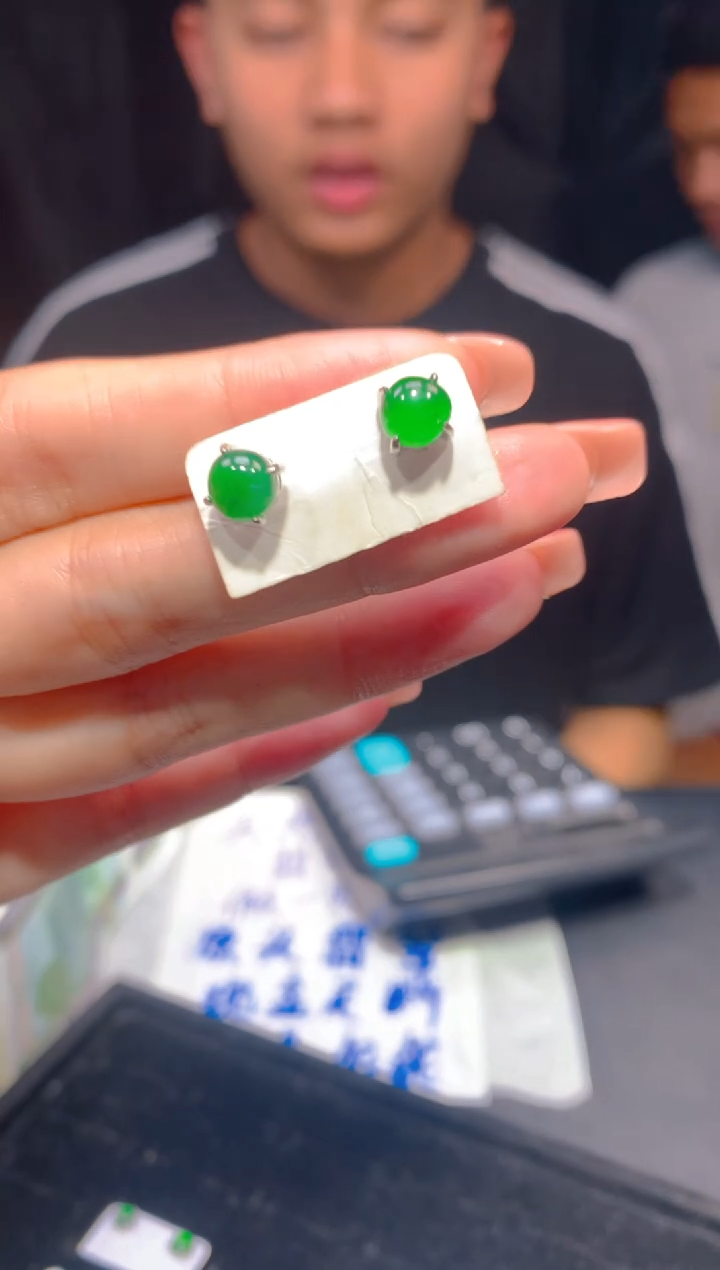 【闪购商品】定制翡翠未镶嵌23多样性发货（发其一）