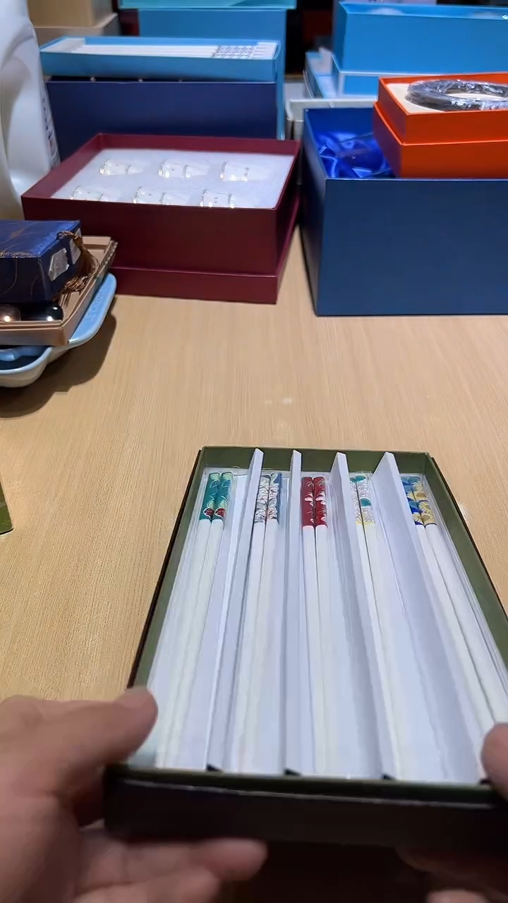 瓷片全场正品,一件不留@@1