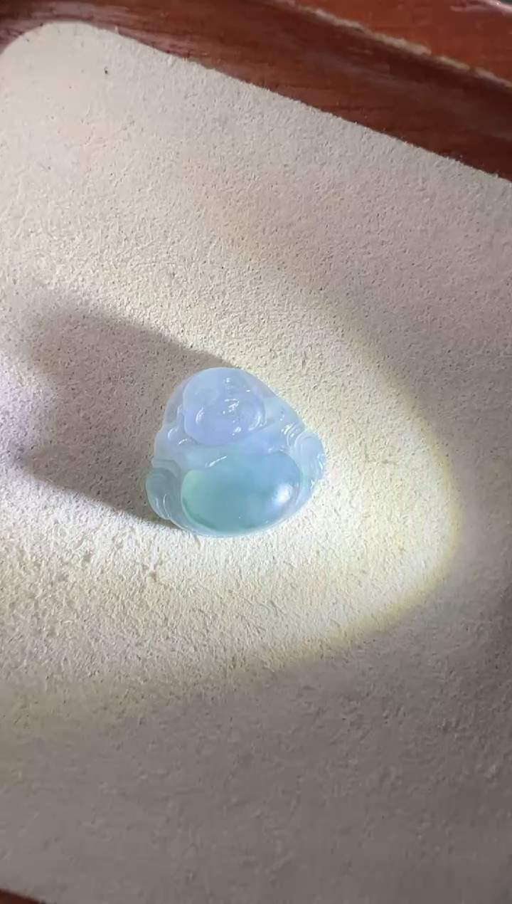 未镶嵌定制翡翠冰飘花佛公