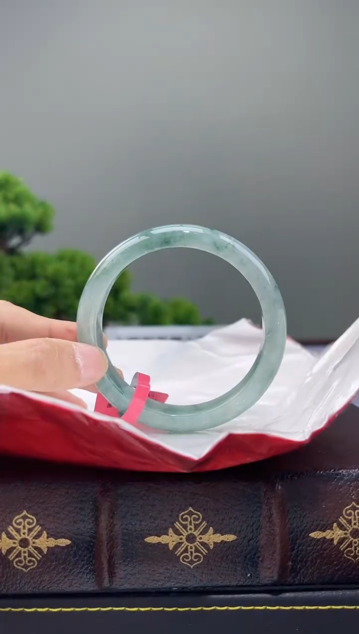 【闪购商品】翡翠手镯未镶嵌手镯6