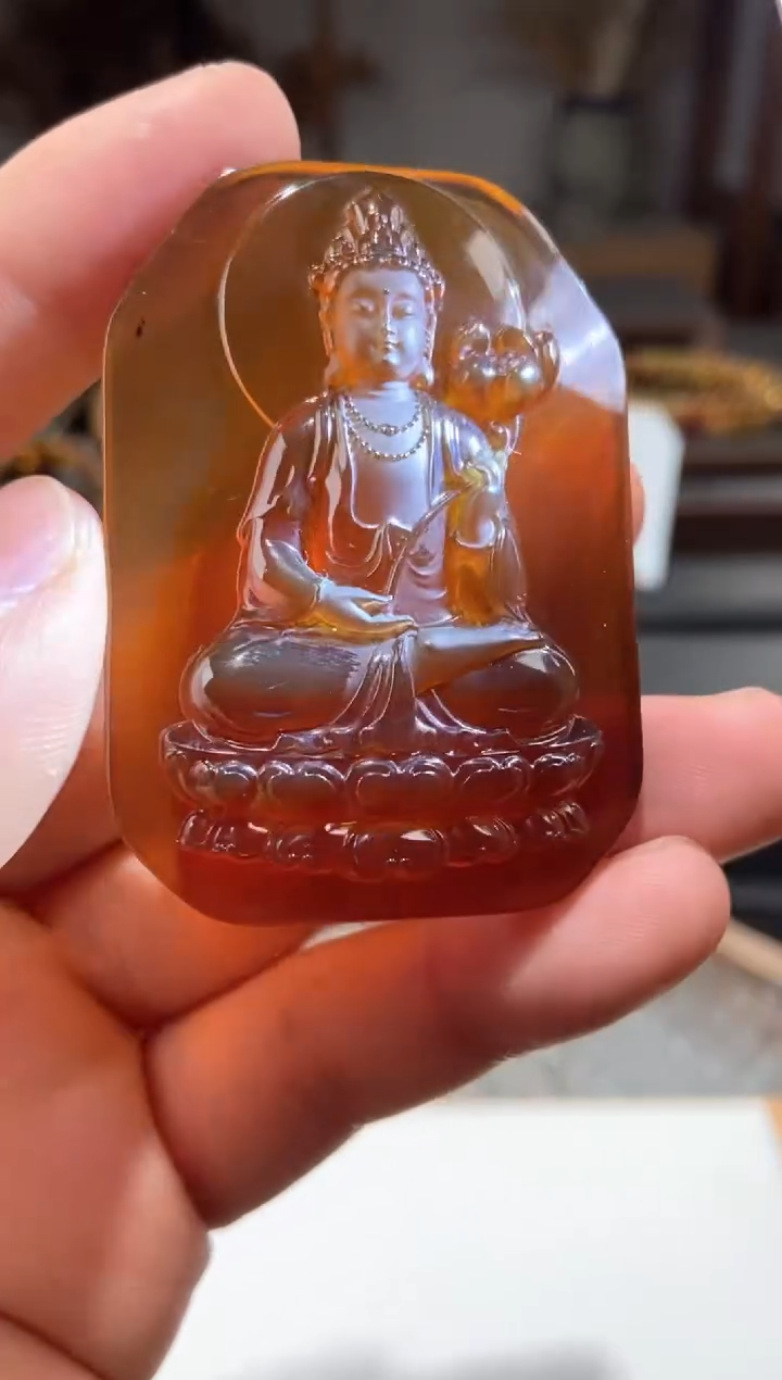 【闪购商品】琥珀颈饰未镶嵌大势至