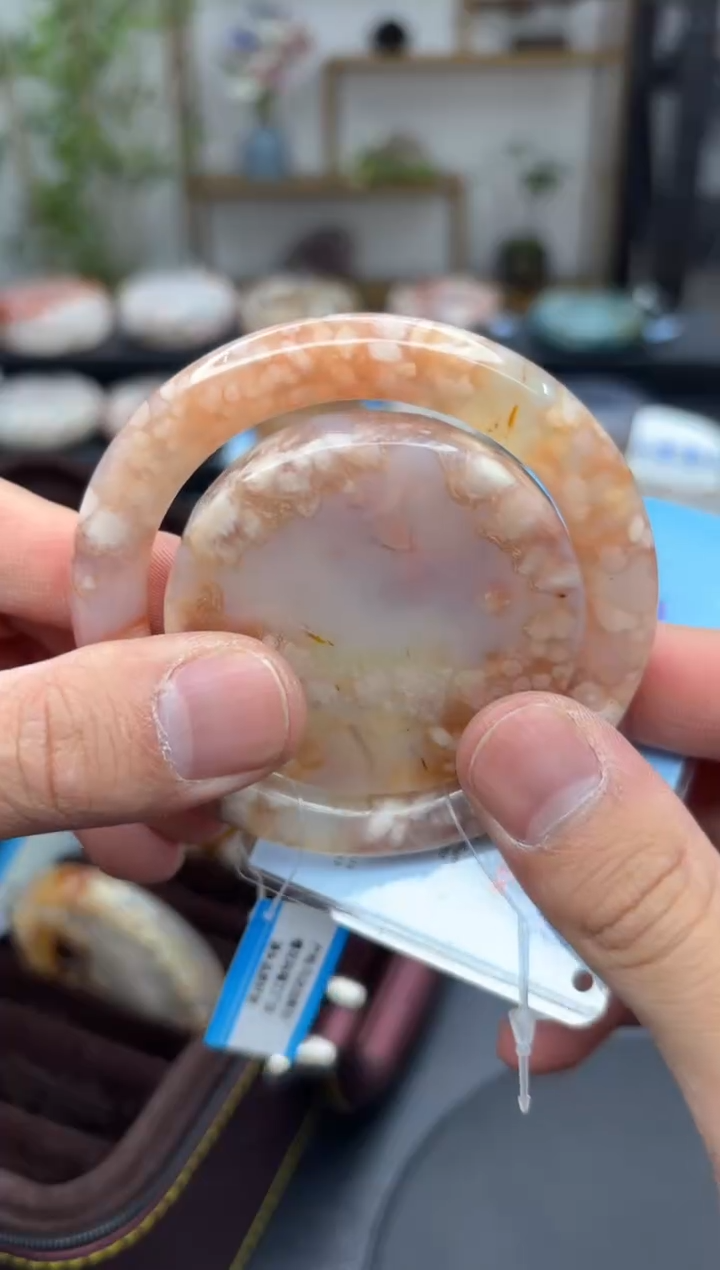 【闪购商品】石英质玉手镯未镶嵌A1091(57圈赠送镯心)