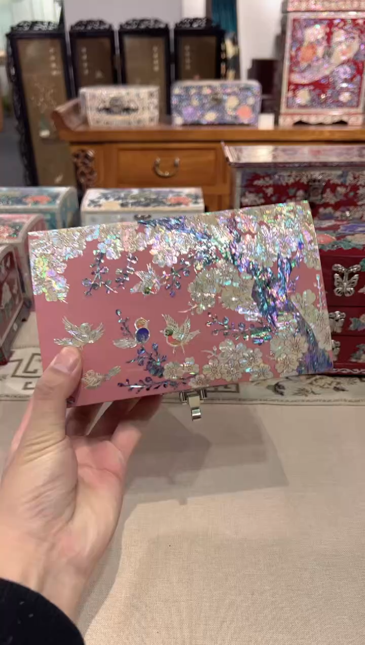 【闪购商品】鱼锁满贝弘贝雅螺钿漆器文化馆