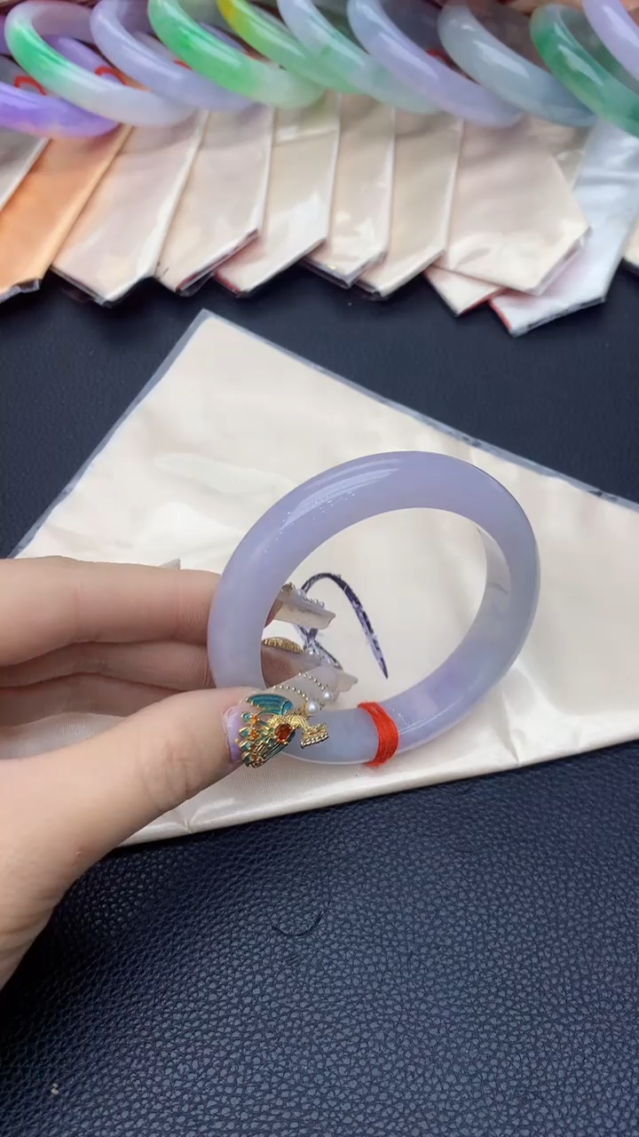 【闪购商品】翡翠手镯未镶嵌0951411131