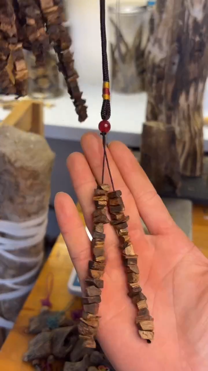 沉香沉香碎屑奇楠沉香