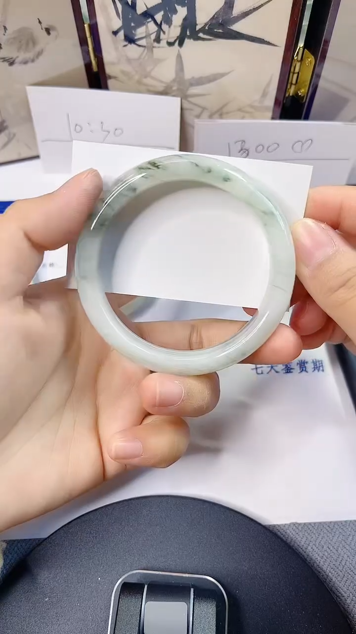 未镶嵌手镯石英质玉152-57/58