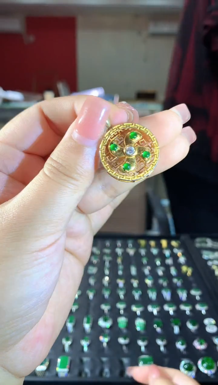 【闪购商品】翡翠银S925镶嵌吊坠(不含链)041zgc时尚
