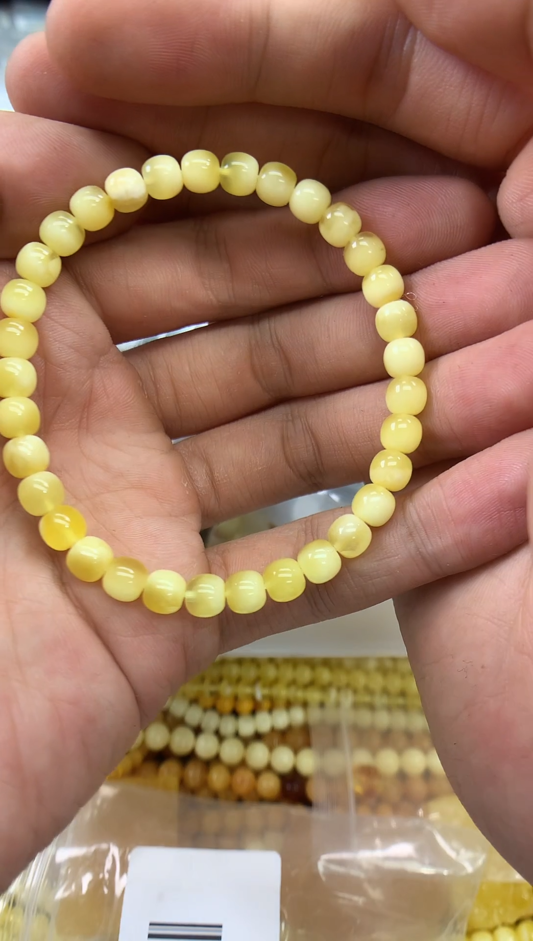 裸石蜜蜡未镶嵌手串