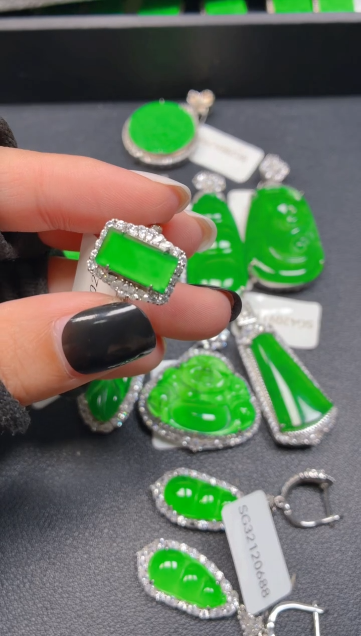 银S925镶嵌戒指翡翠0