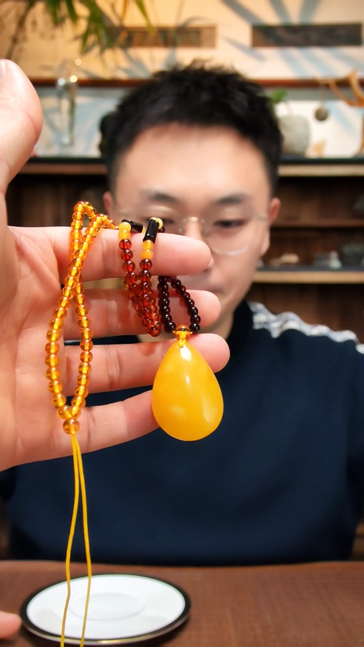 裸石蜜蜡未镶嵌蜜蜡水滴吊坠ZD