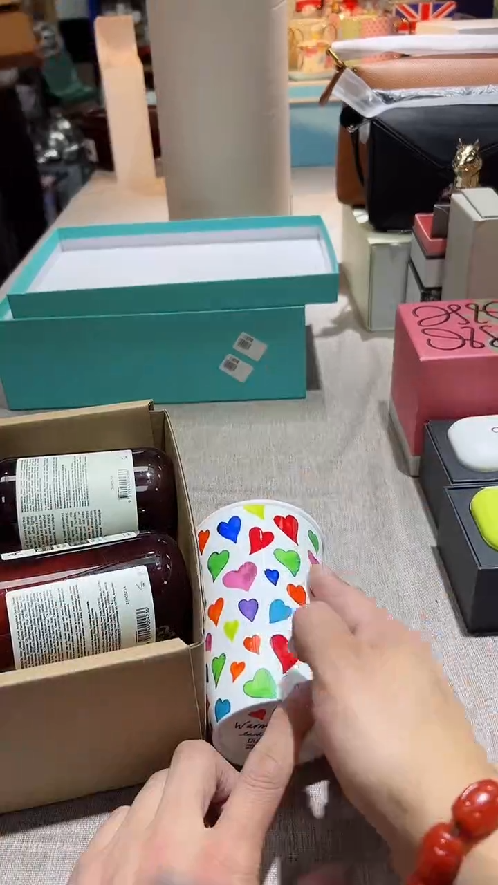 【闪购商品】瓷片正品保真，清库存尚手部
