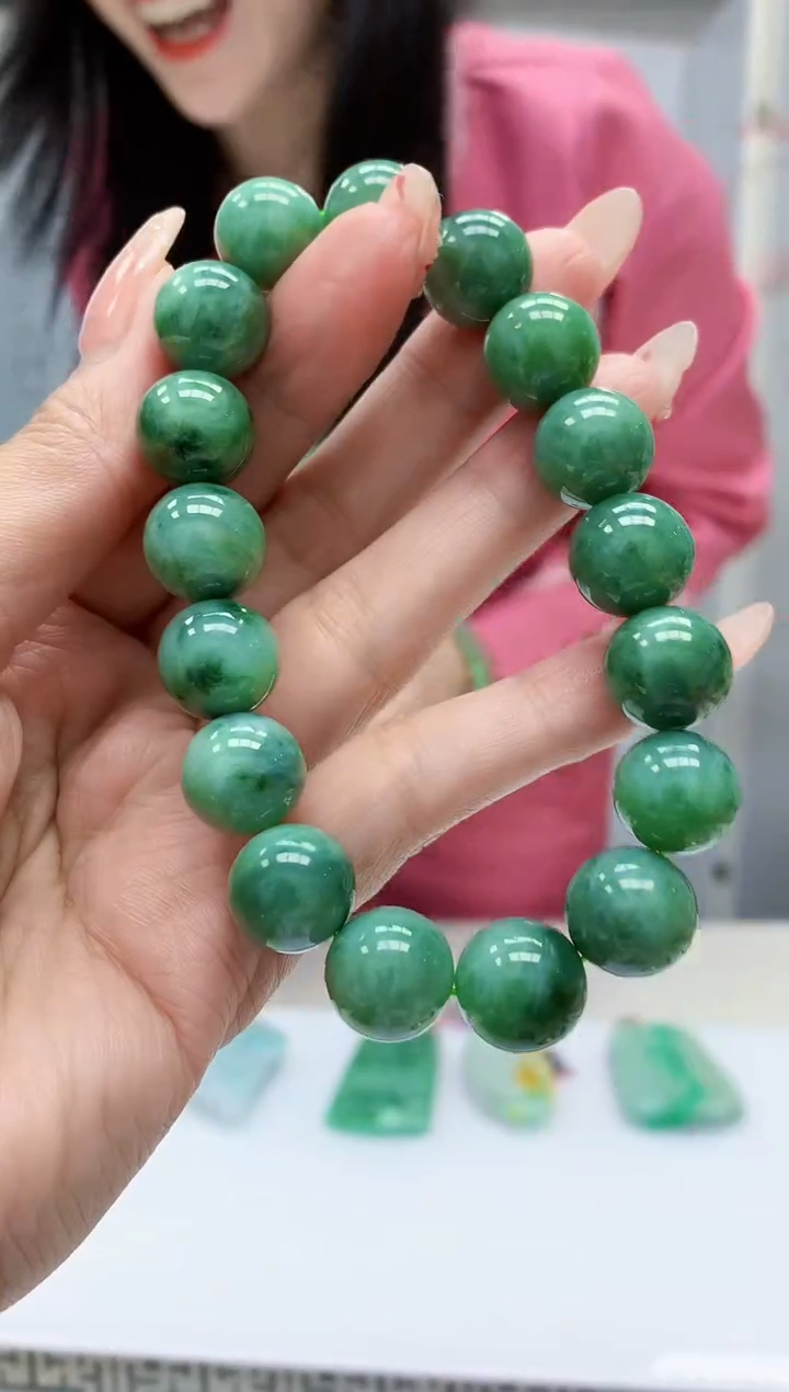 【闪购商品】定制翡翠未镶嵌4852MM-毛货手串70