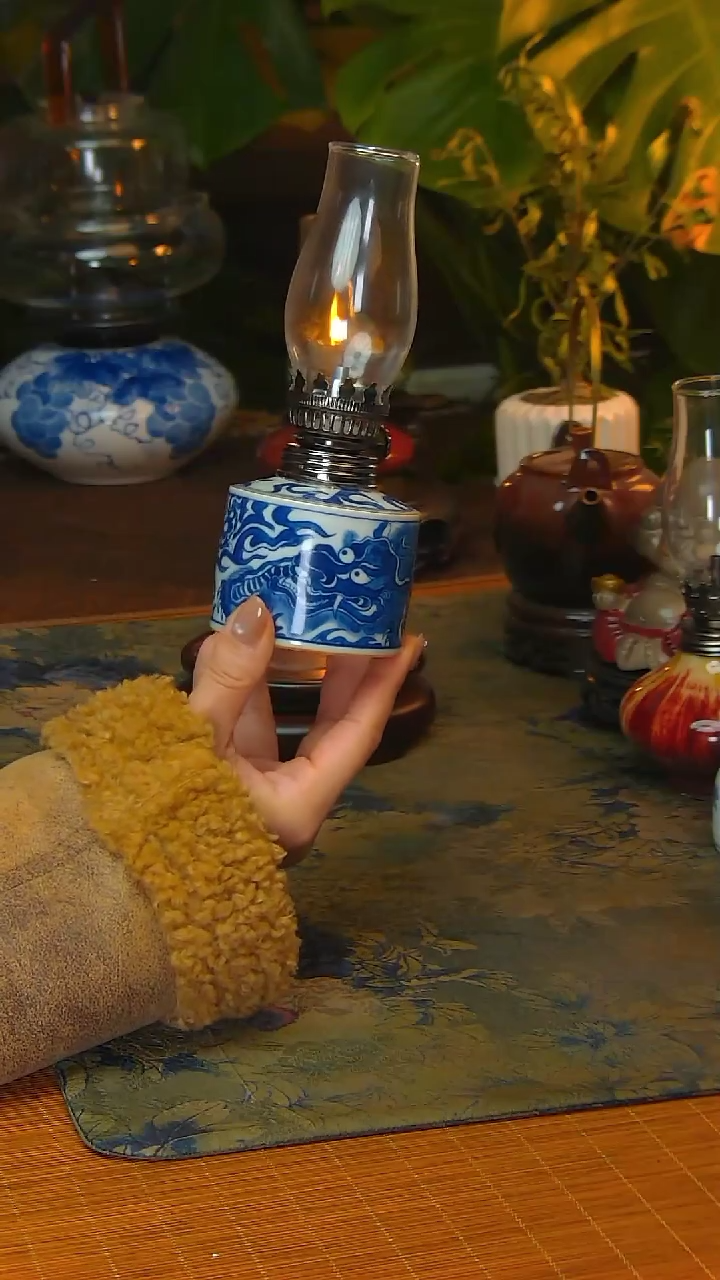 【闪购商品】景德镇陶瓷灯摆件