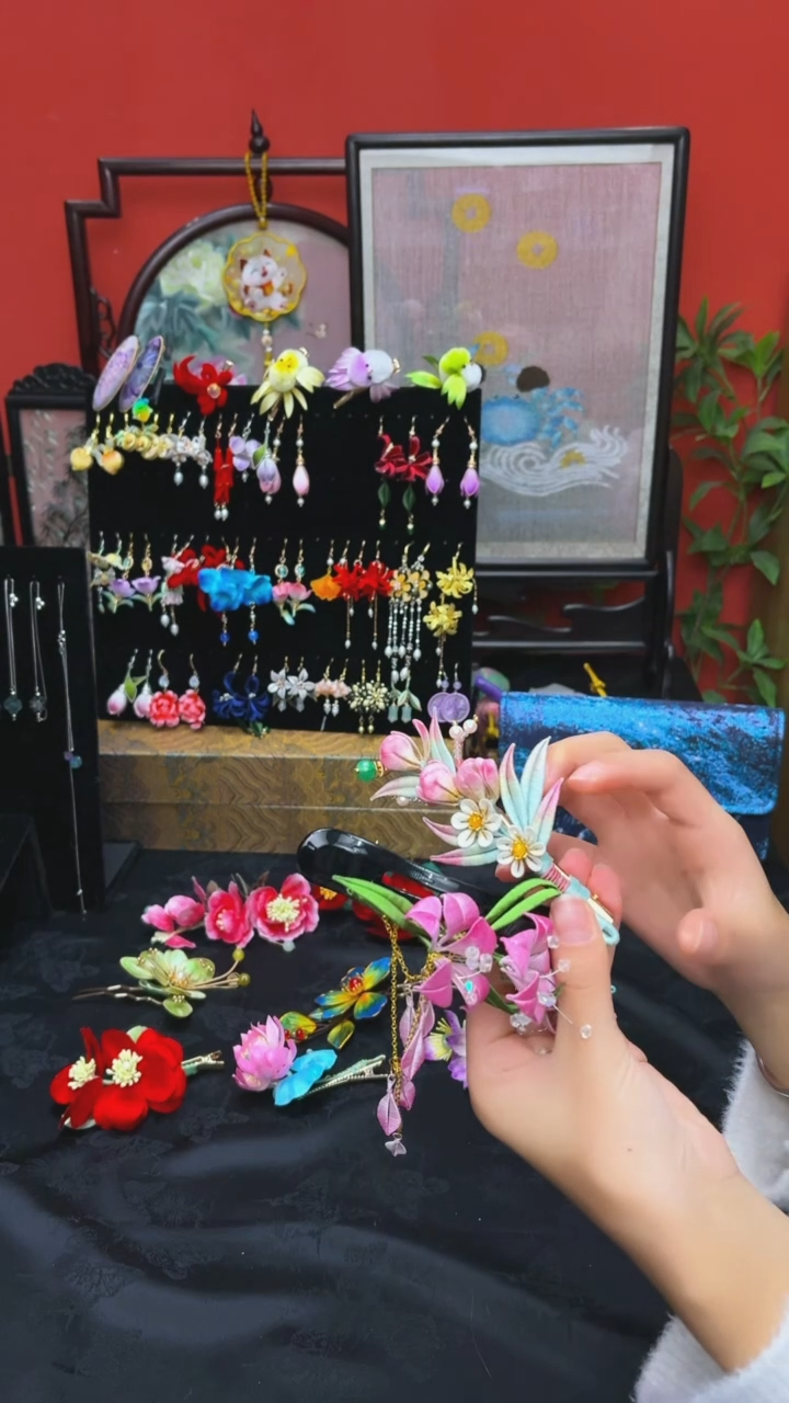 刺绣Z***✨非遗手工绒花饰品