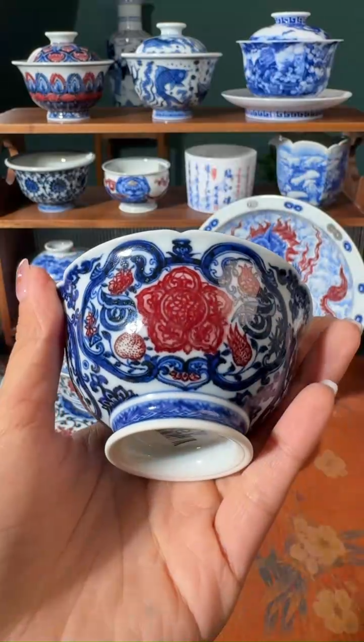 【闪购商品】杯永明尚玩灵蛇献瑞葵口杯