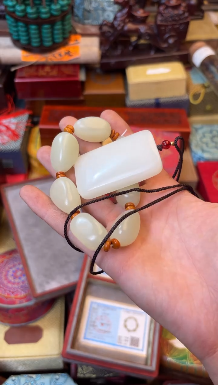 瓷片--------瓷--------两个一起