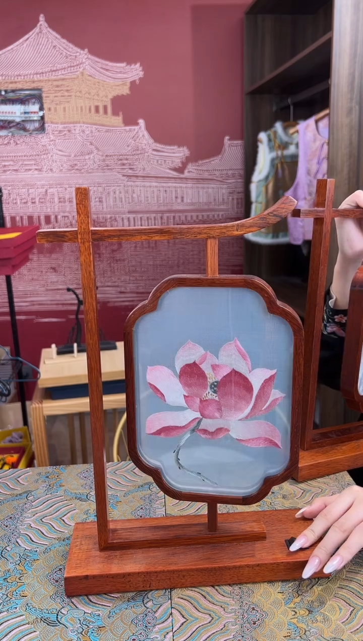 【闪购商品】刺绣非遗苏绣手工刺绣 双面绣台灯