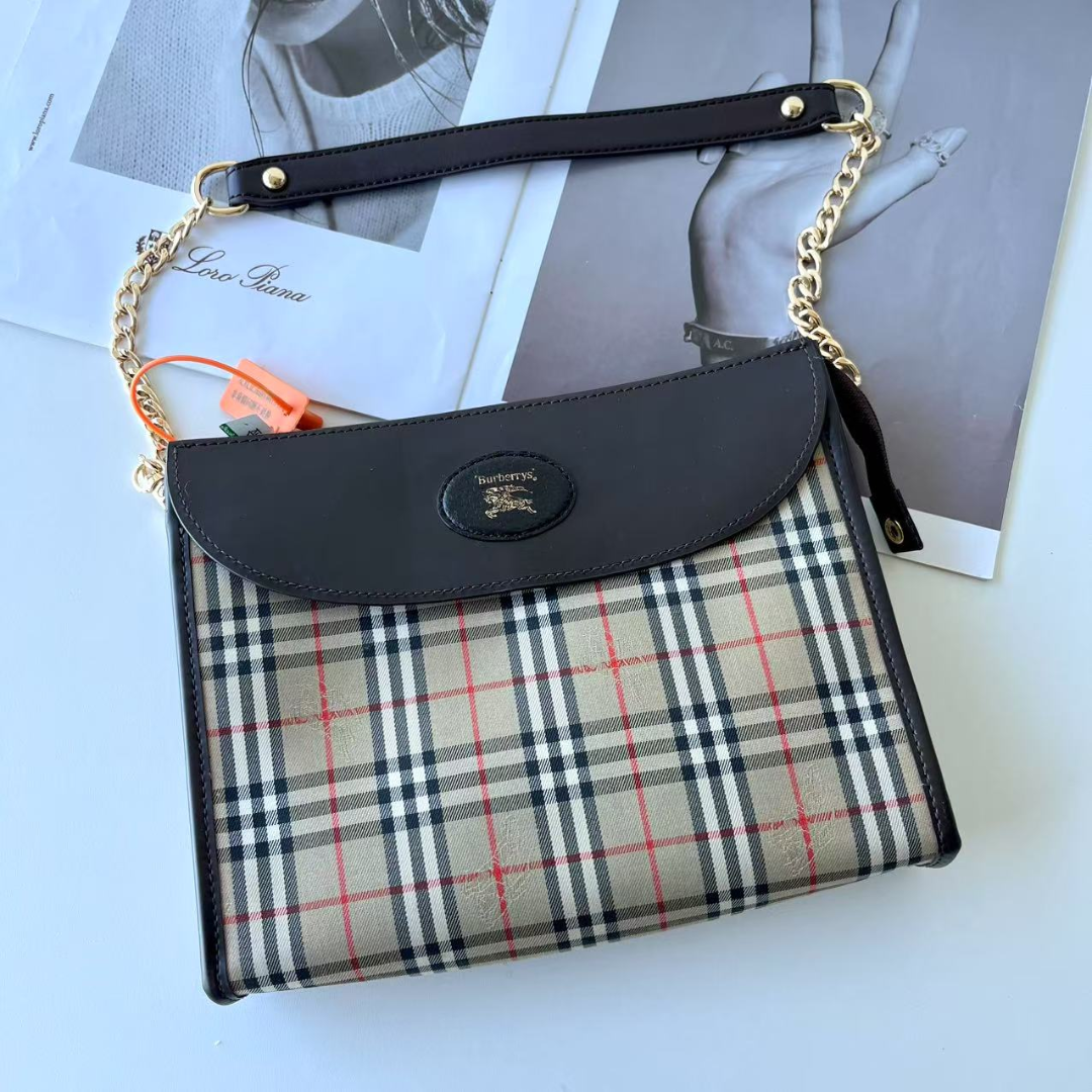 95新 BURBERRY/博柏利  XM战马格纹洗漱单肩包JJ04726220修复品