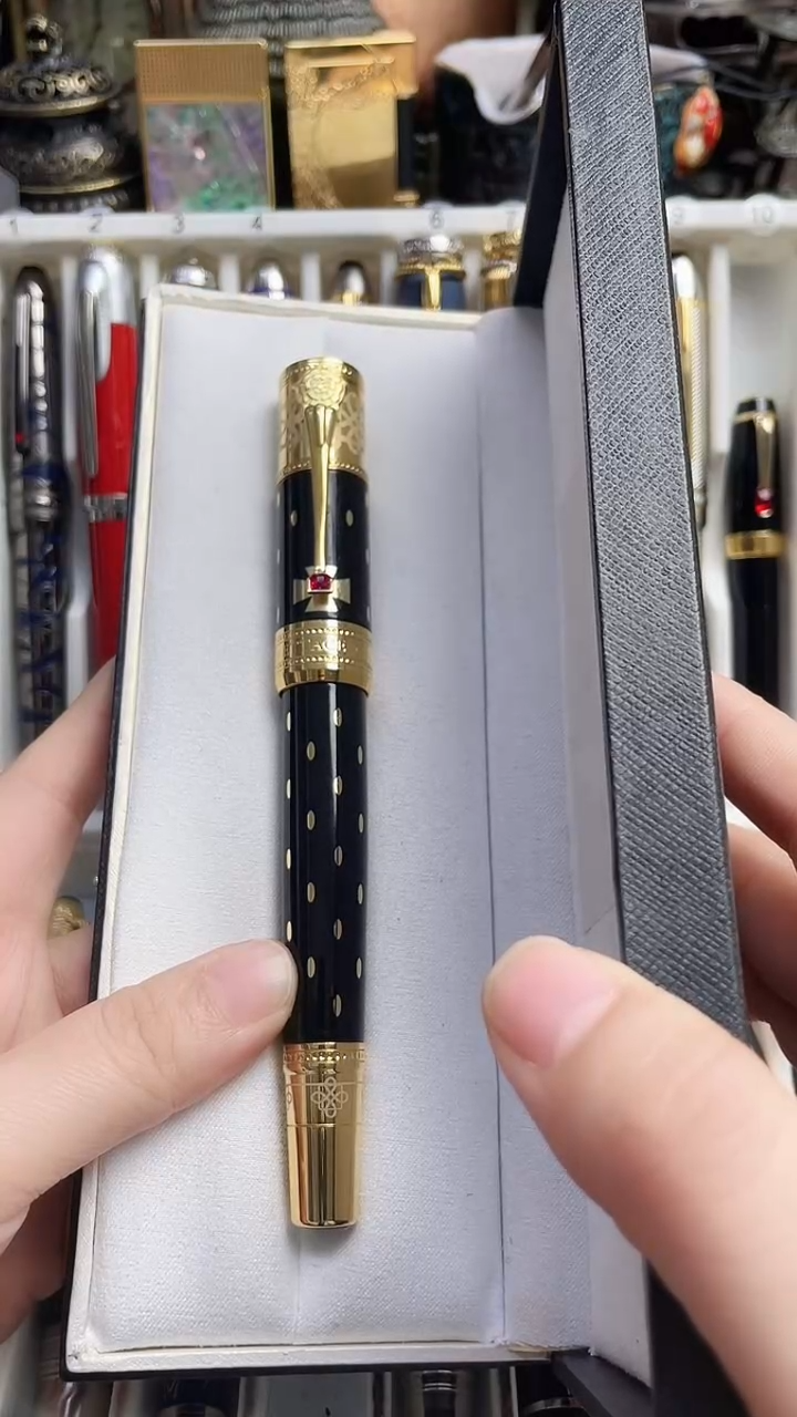 fffffffffmmmmmmm钢笔