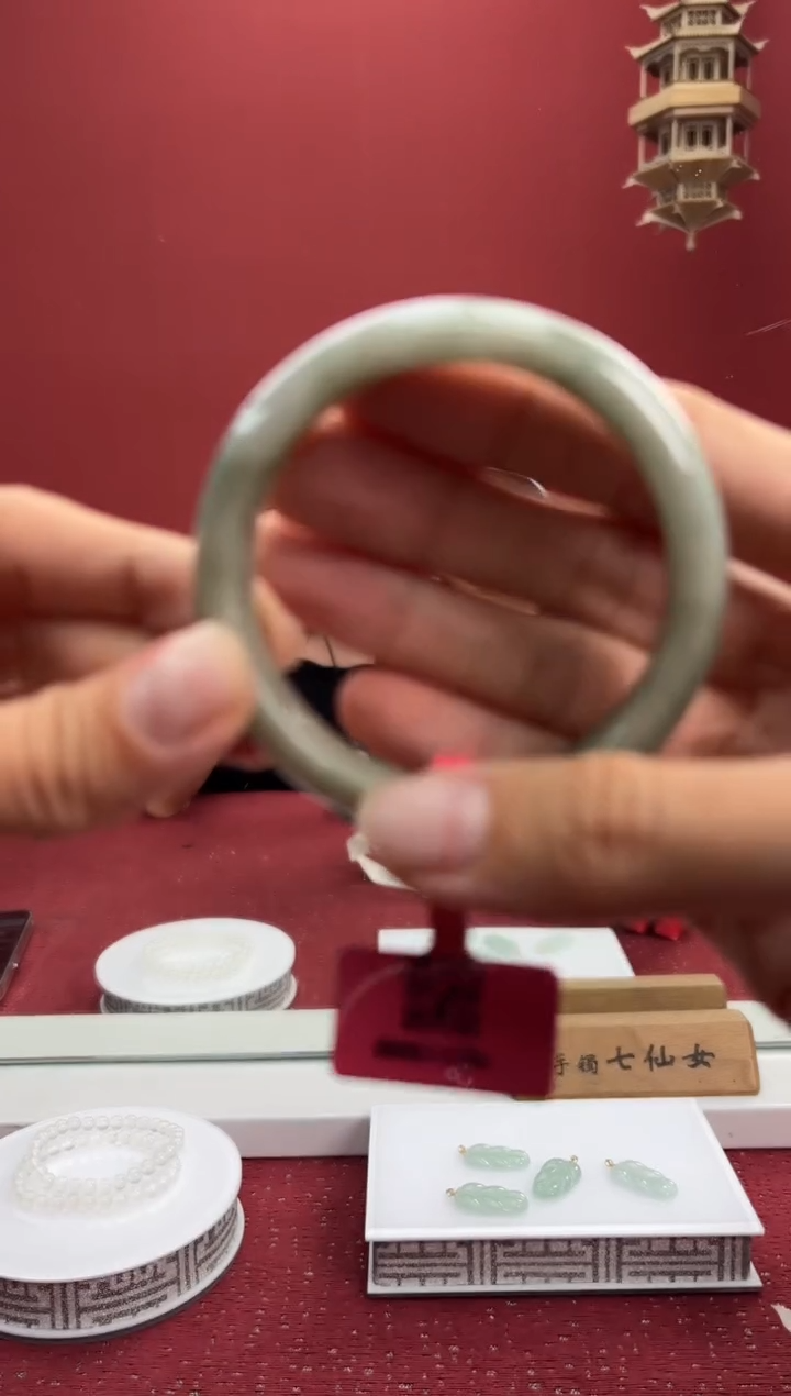 翡翠手镯未镶嵌5手镯