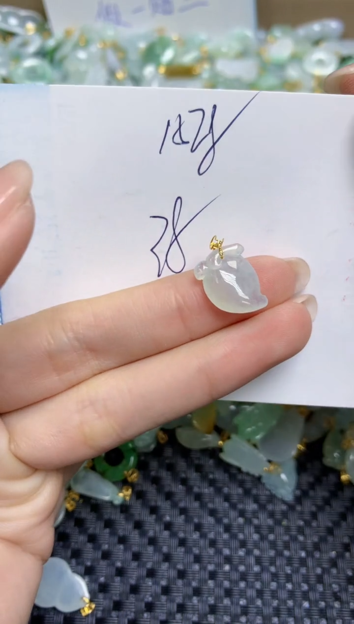 【闪购商品】翡翠颈饰18K金镶嵌天然缅甸A货翡翠