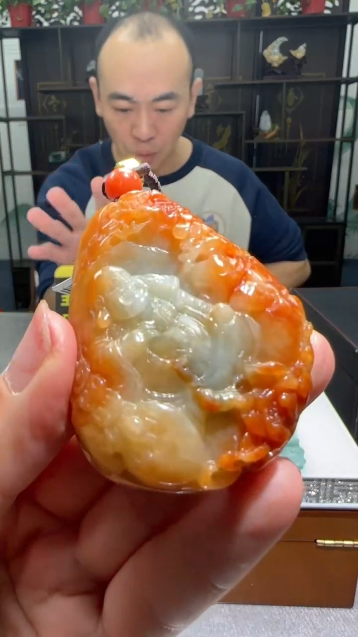 【闪购商品】翡翠颈饰未镶嵌天然翡翠A货吊坠