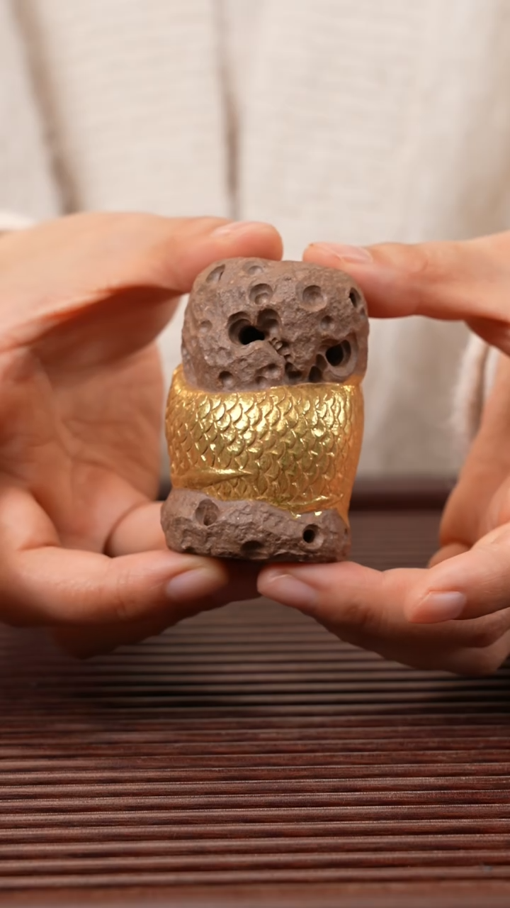 【闪购商品】紫砂茶宠盖置（描金）