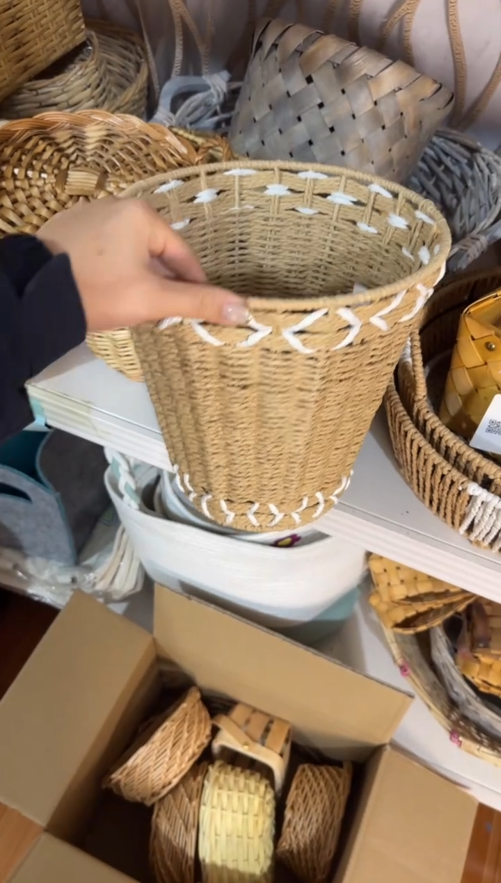 爱**菜微瑕捡漏 纸编小桶