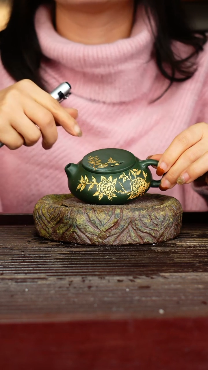 宜兴原矿紫砂壶茶壶宜兴原矿紫砂壶茶壶100C