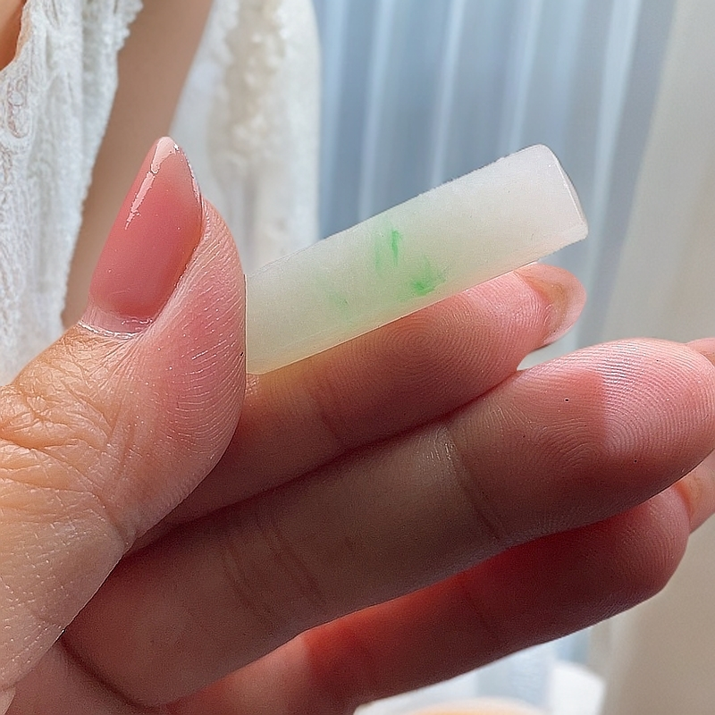 定制翡翠未镶嵌边角