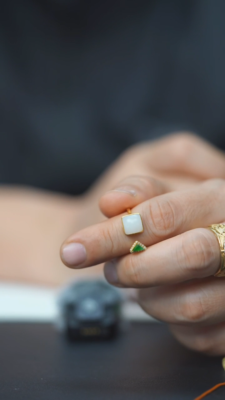 吊坠(赠链)未镶嵌和田玉HA00518