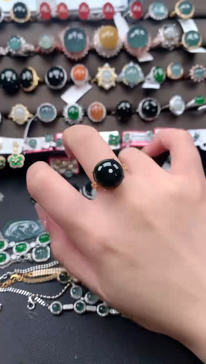 【闪购商品】翡翠戒指银S925镶嵌51421