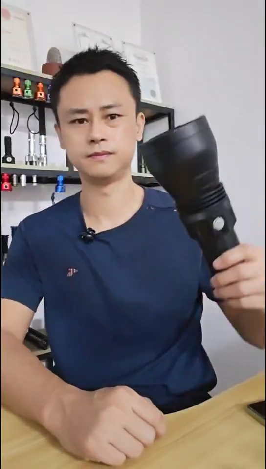 闪购手电筒7S(不退不换）