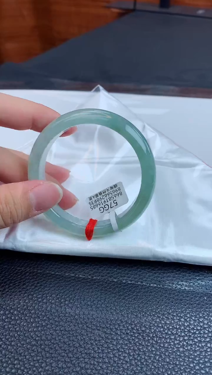 【闪购商品】翡翠手镯未镶嵌缅甸天然翡翠A货手镯