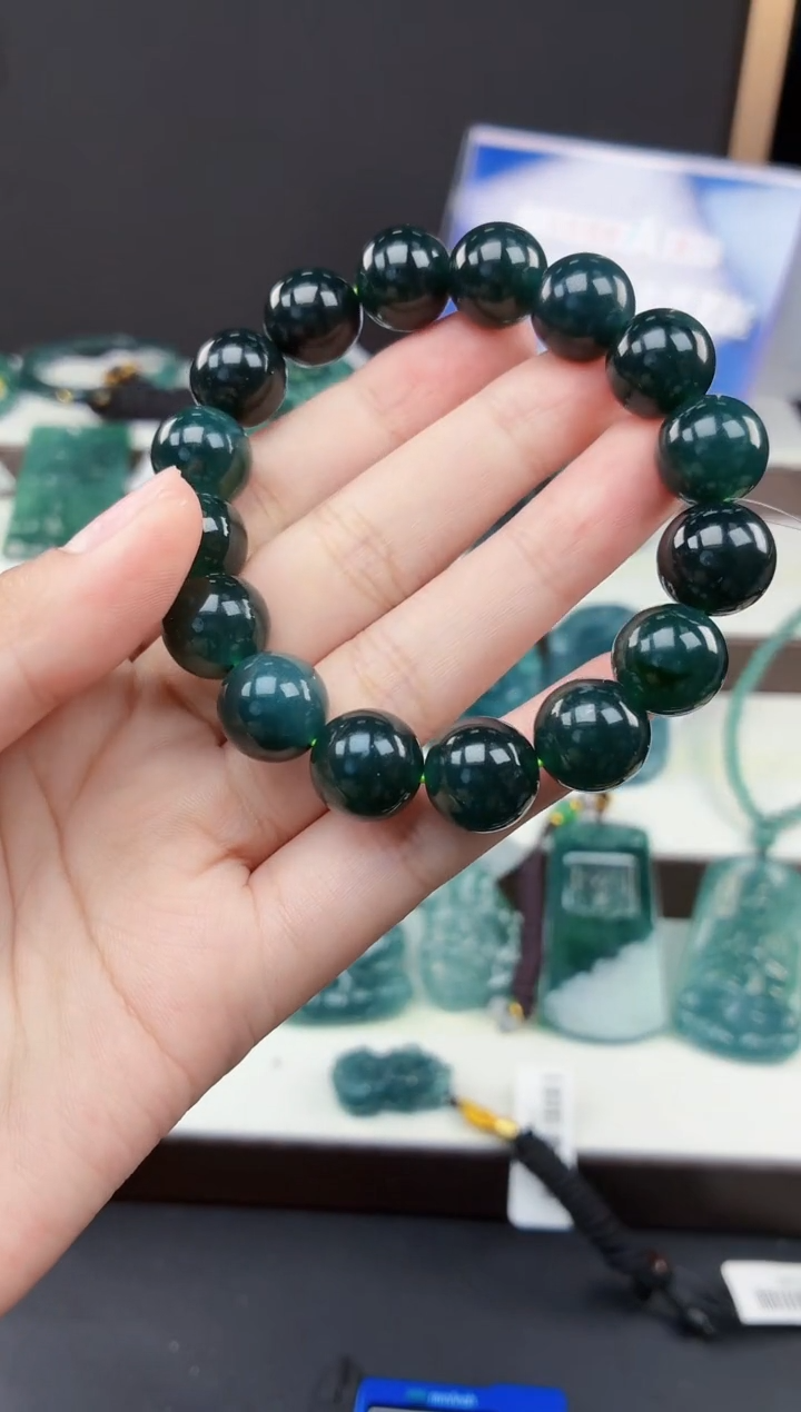 颈饰未镶嵌翡翠DLZ251129189