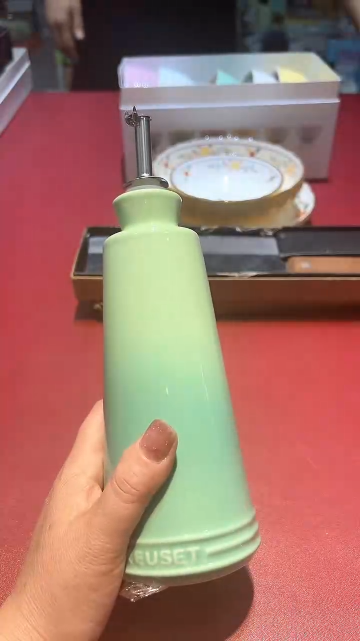 【闪购商品】瓷片锅碗瓢盆一件不剩