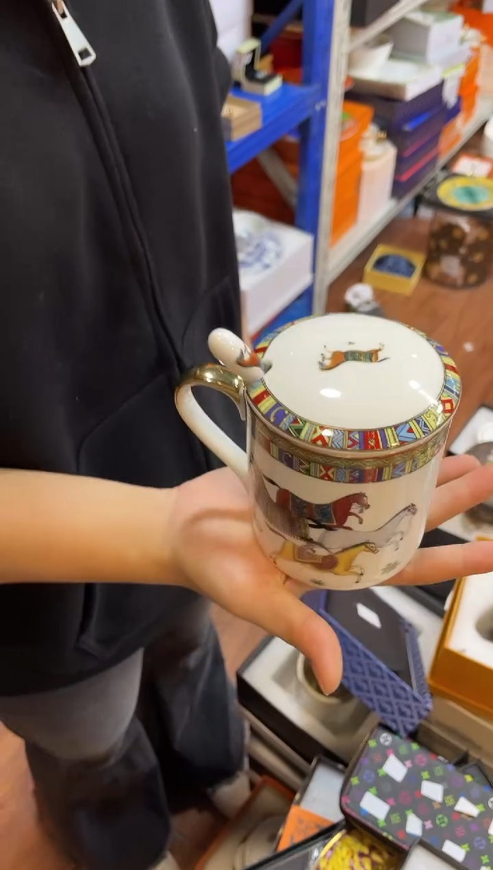 杯鸿辉家品牌瓷器，京东包邮！