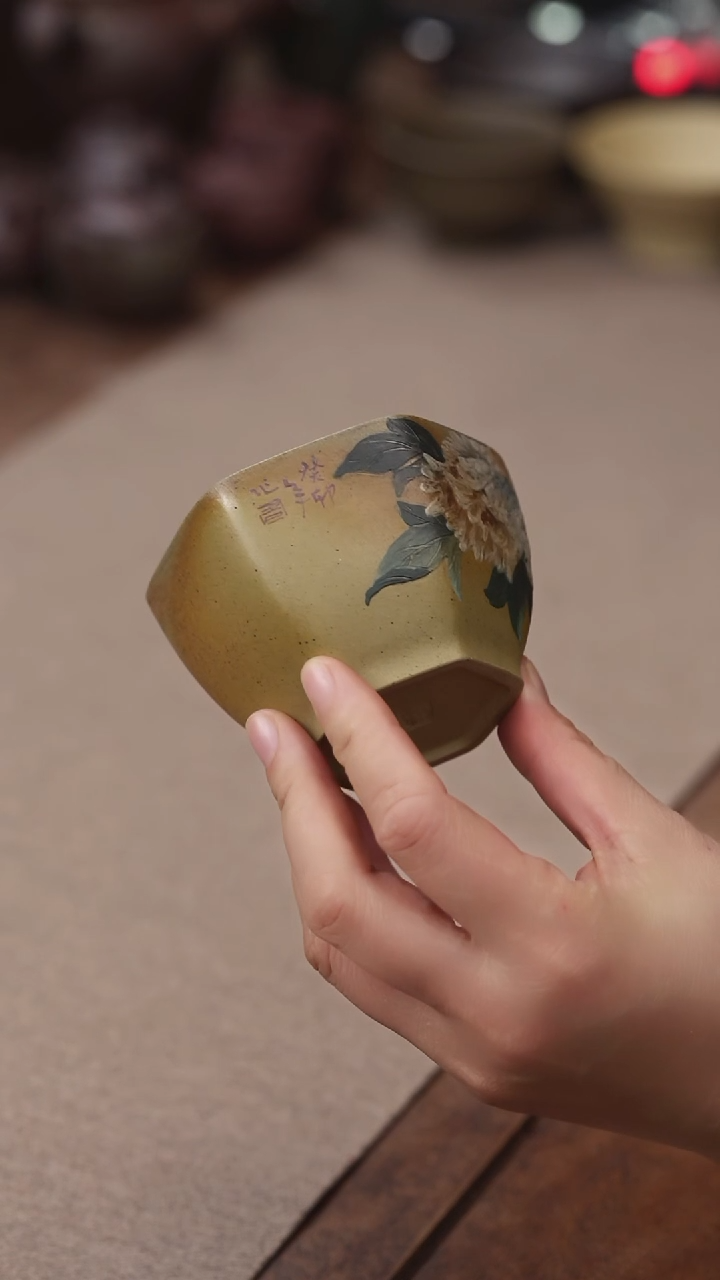 茶壶紫砂李建军刻绘柴烧牡丹六方