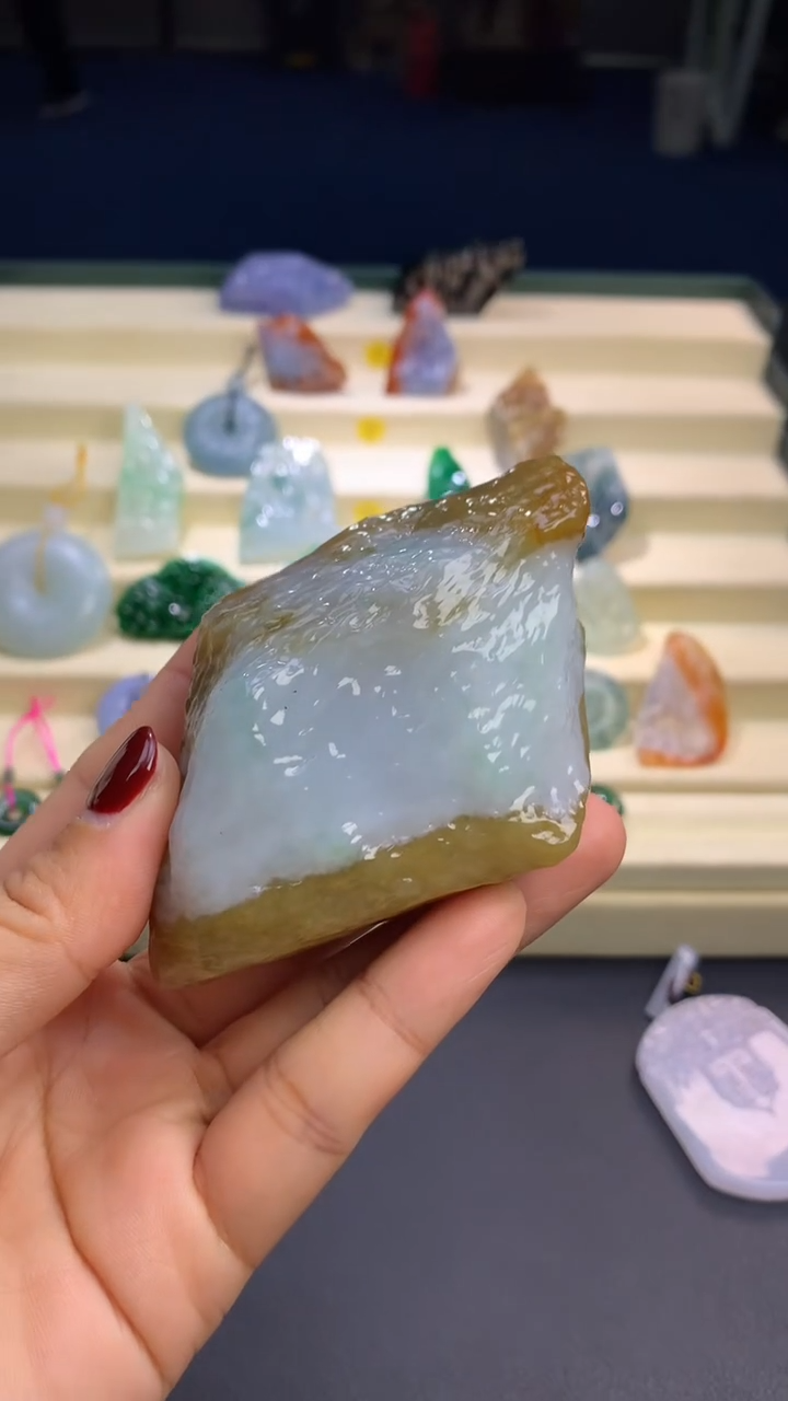 【闪购商品】定制翡翠未镶嵌        摆件 