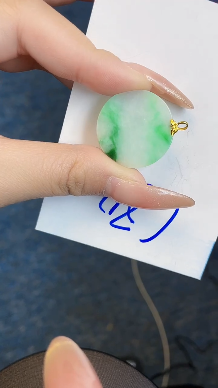 【闪购商品】翡翠颈饰18K金镶嵌00000000