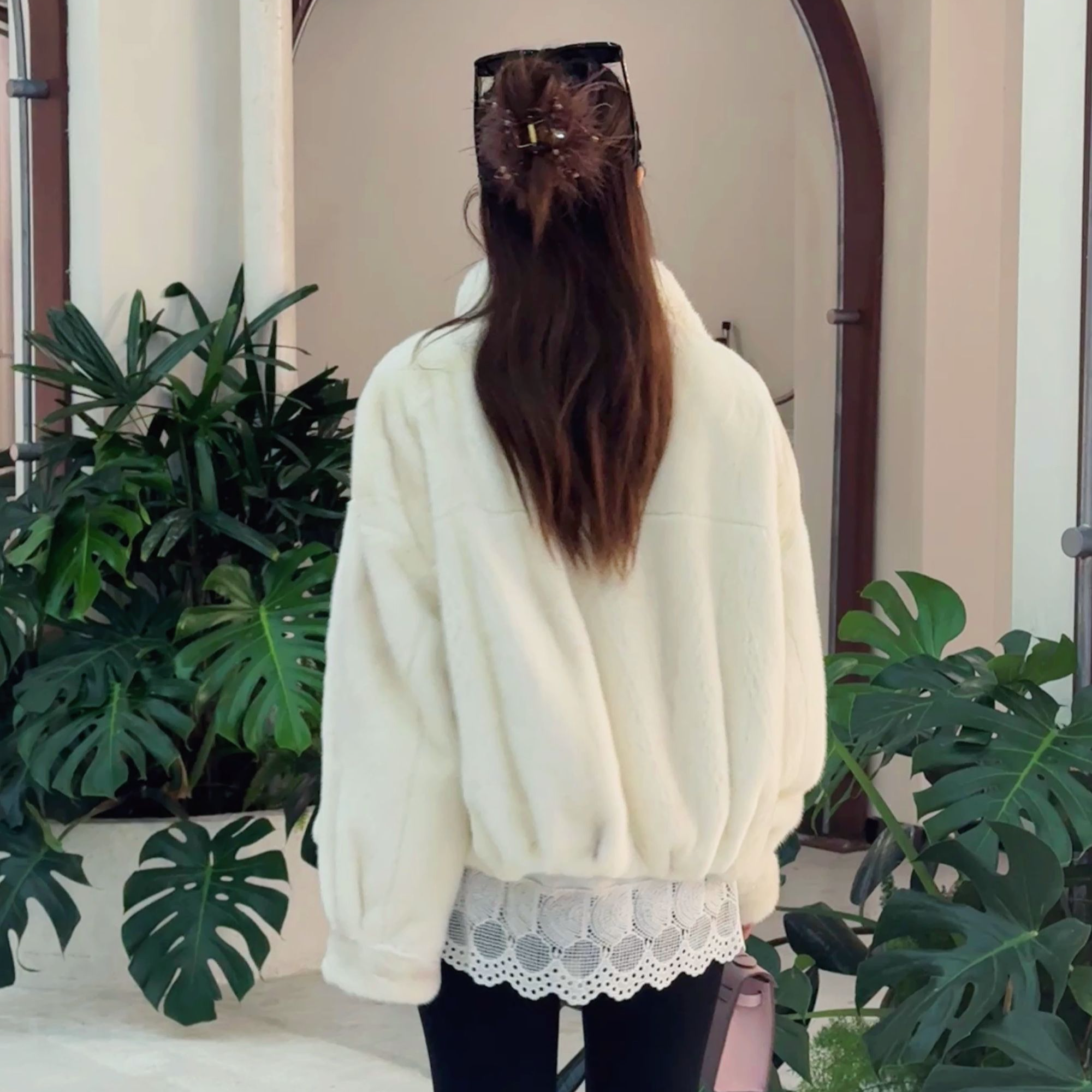 爆款小立领短款天鹅绒短二水貂外套秋冬时尚大气气质