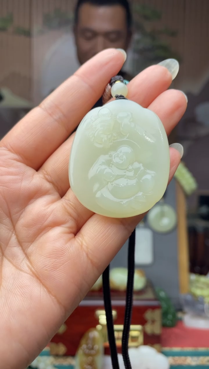 颈饰未镶嵌和田玉拍一发一