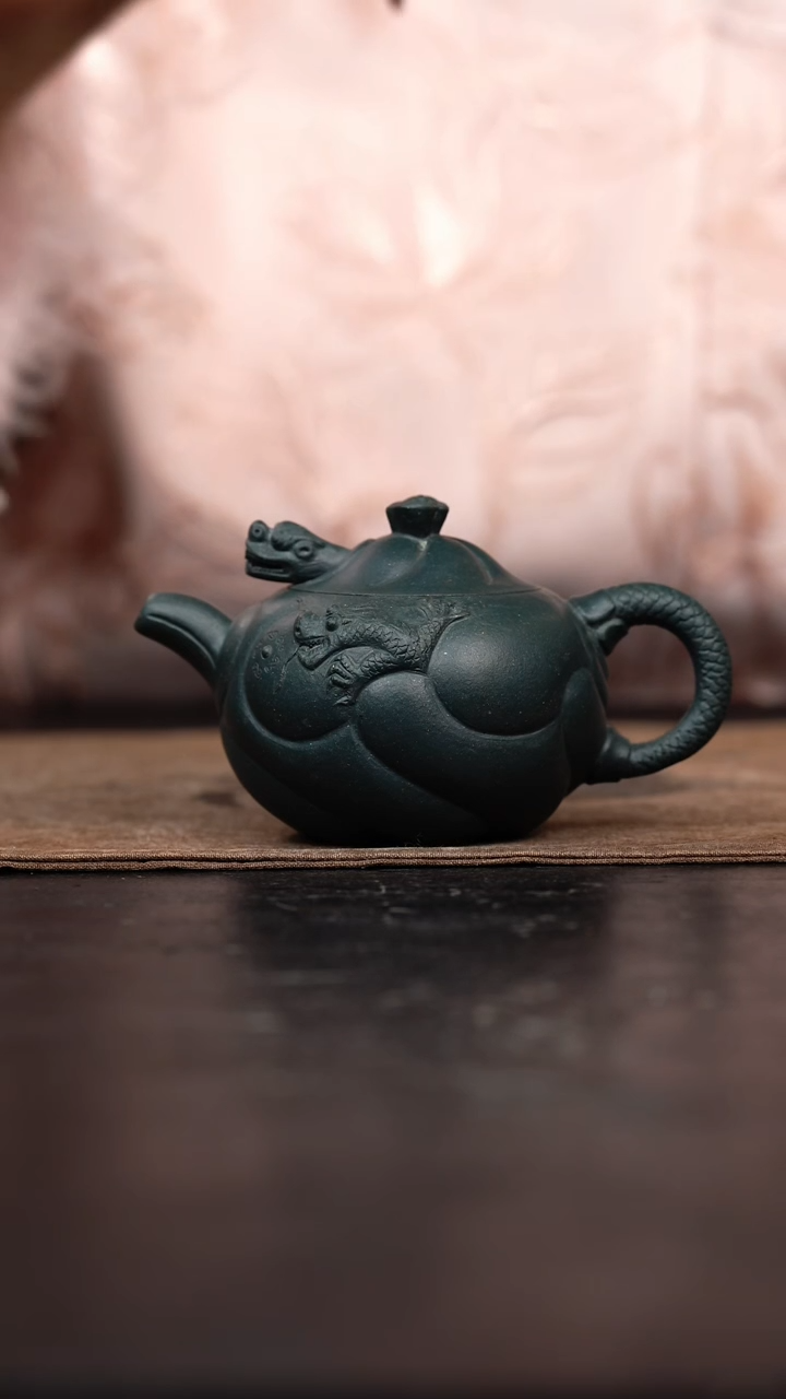 【闪购商品】紫砂茶壶全手工绿泥鱼化龙110cc