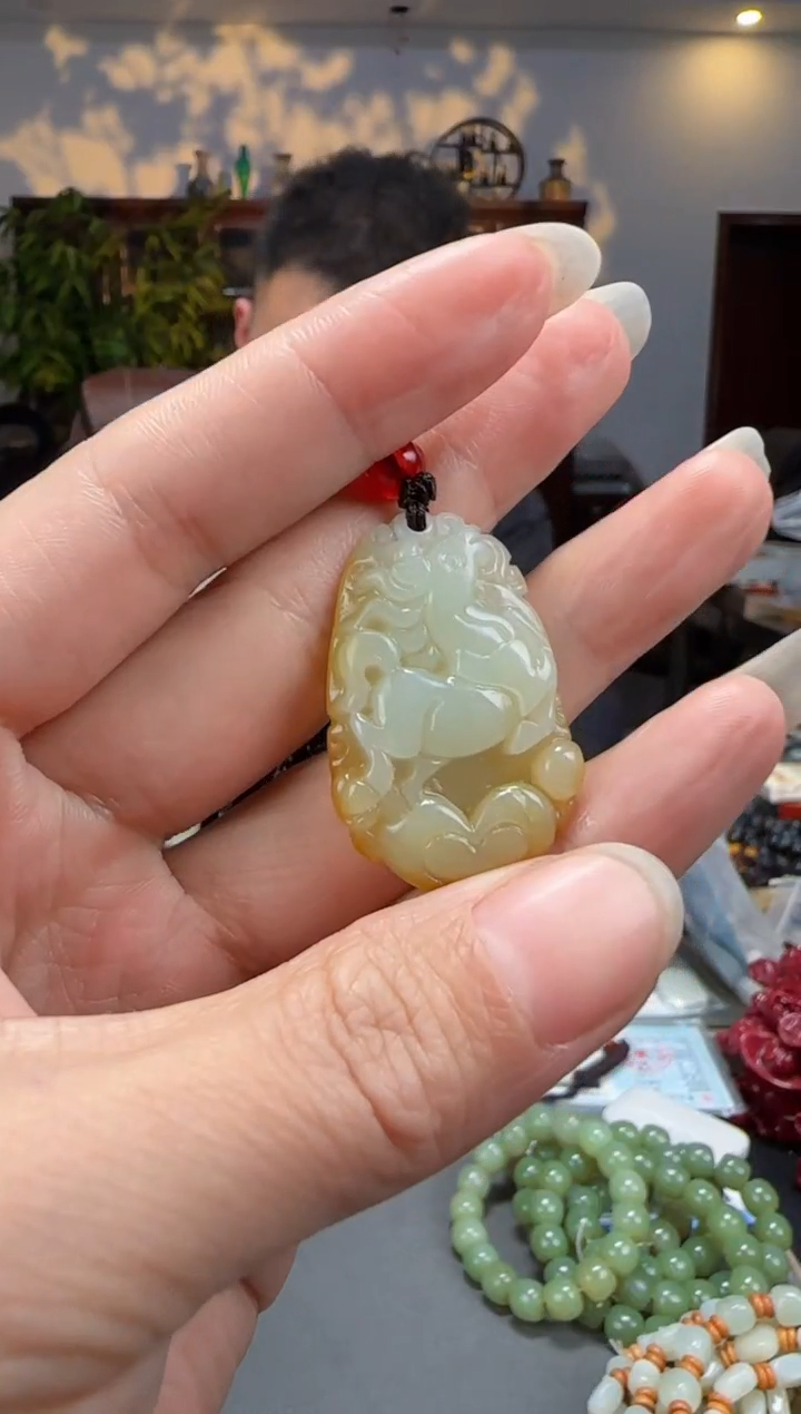 【闪购商品】和田玉颈饰未镶嵌拍一发一多样性发货