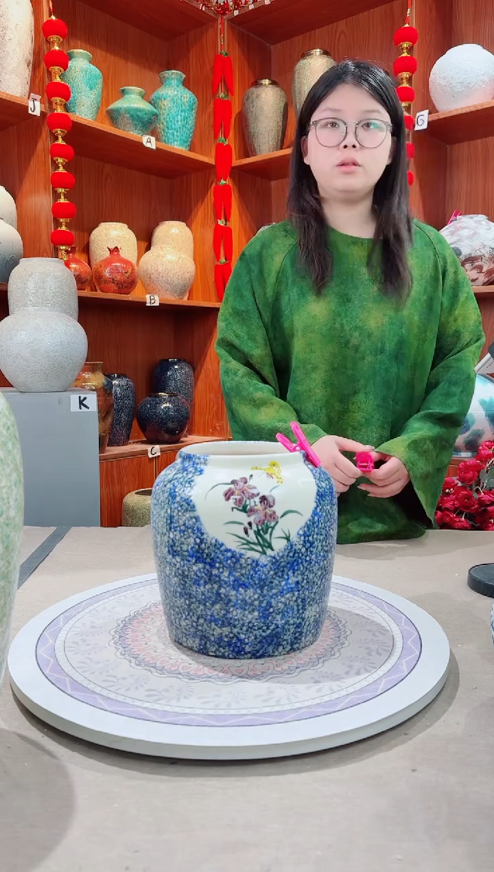【闪购商品】瓶孤品 手绘陶瓷花瓶 无花 a344