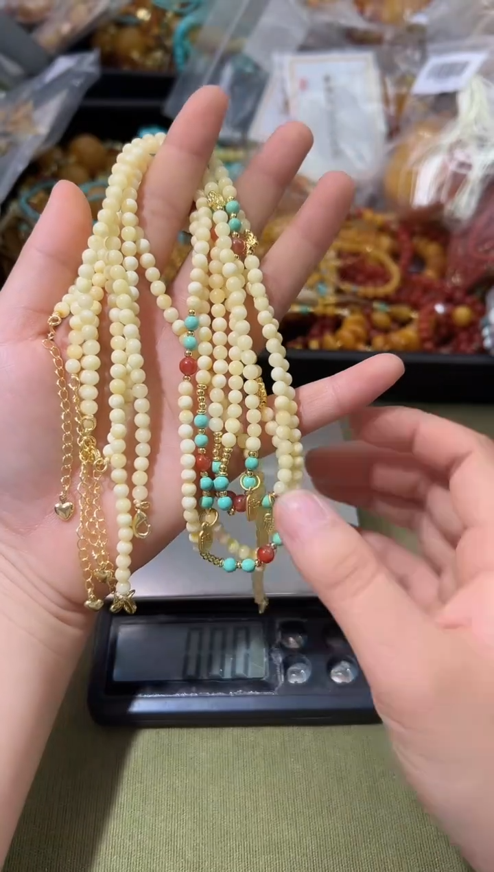 裸石琥珀未镶嵌琥珀蜜蜡吊坠多样性发一条