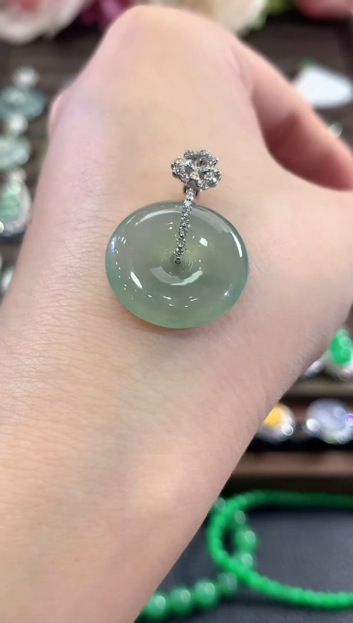吊坠(不含链)18K金镶嵌翡翠d6
