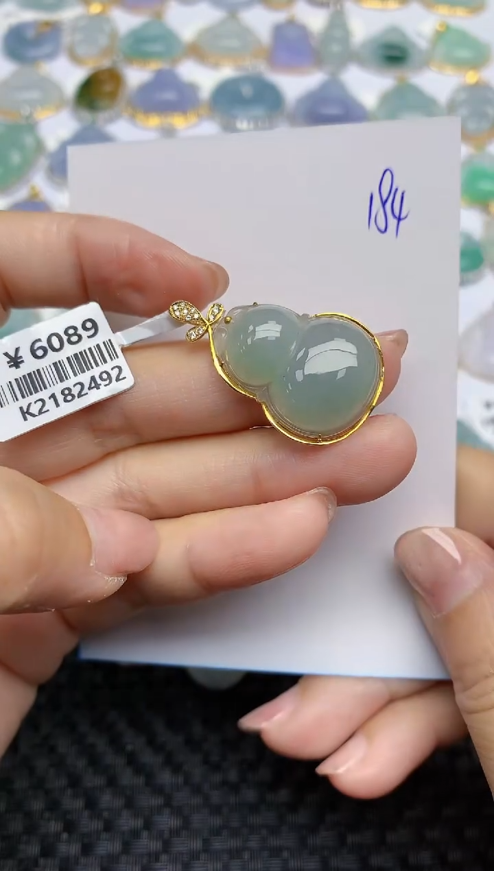 【闪购商品】翡翠颈饰18K金镶嵌天然A货翡翠 184