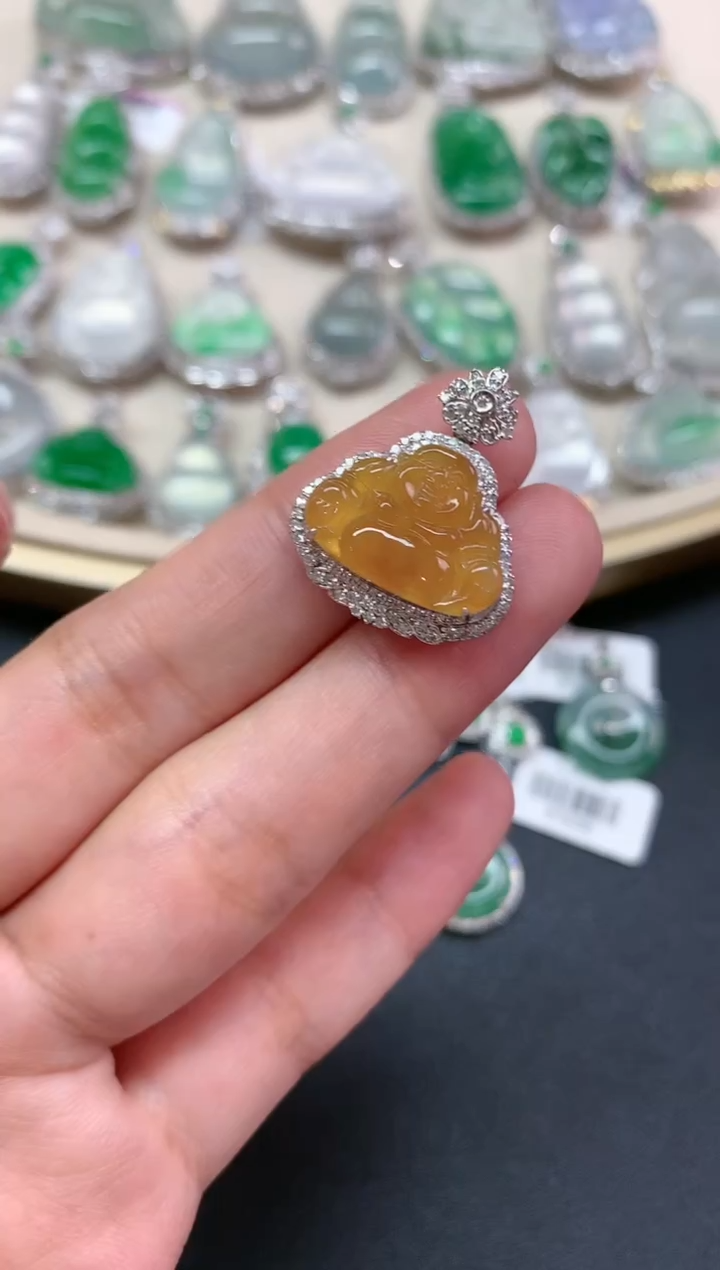 【闪购商品】翡翠吊坠(不含链)18K金镶嵌W71|6800