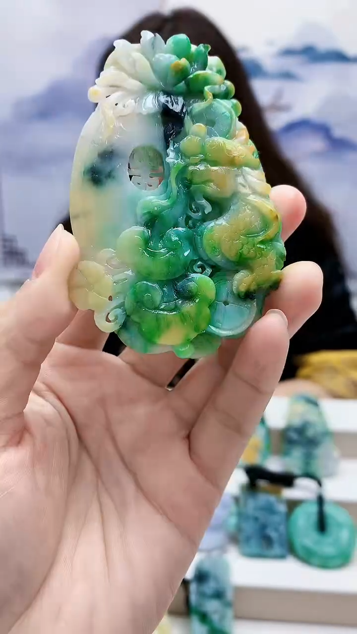 未镶嵌定制翡翠4829lr-毛货挂件41